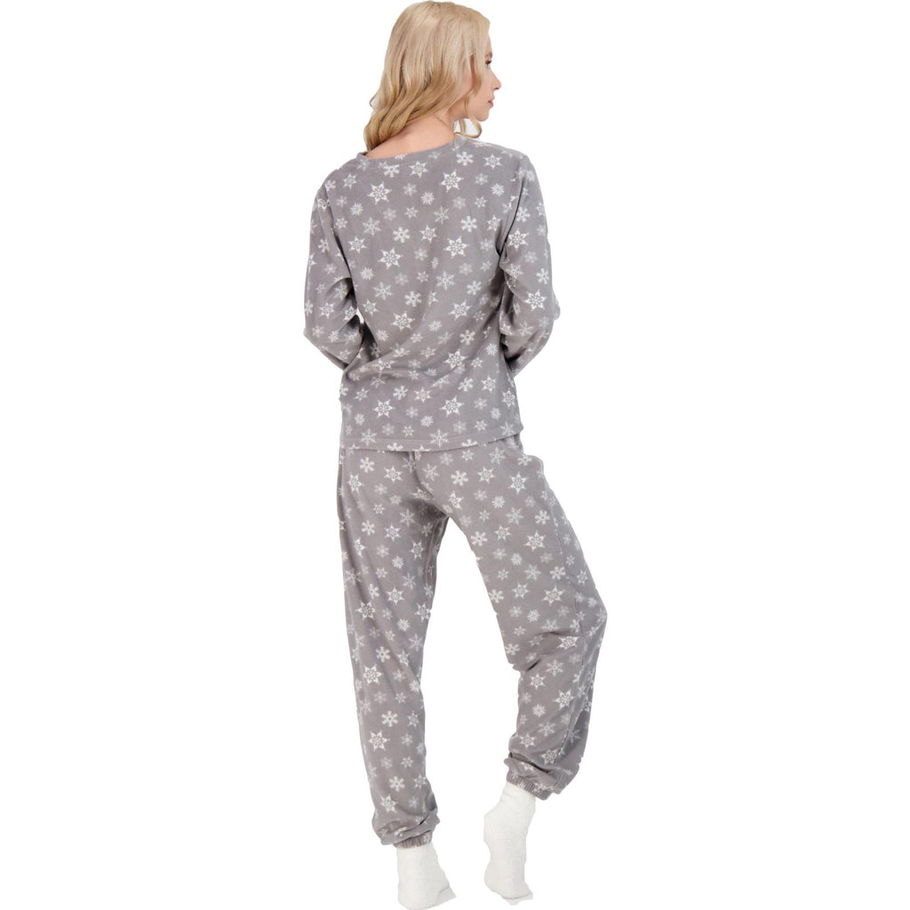Wintery Mix 2 PC Fleece Pajama Set Gray
